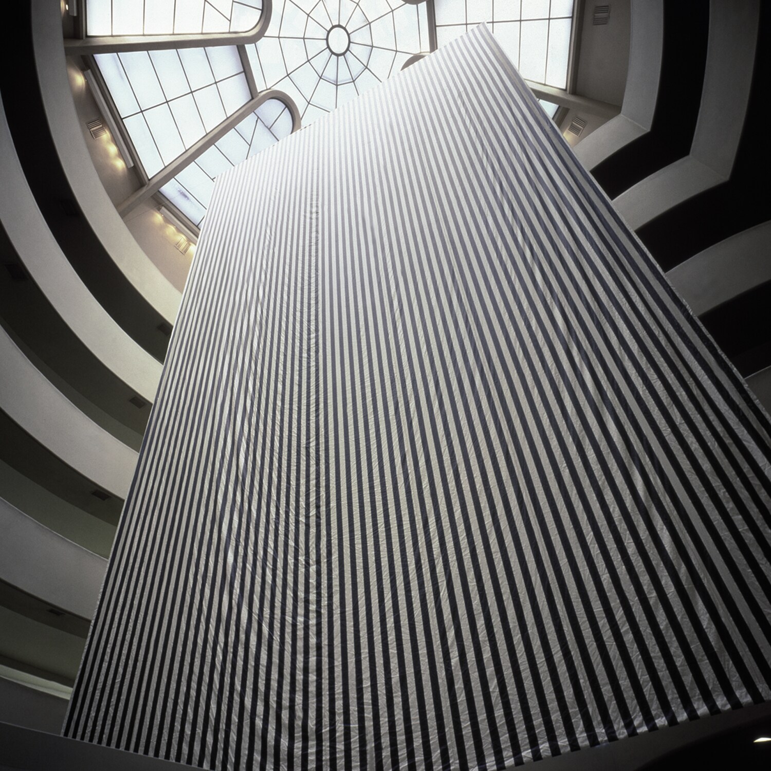 Daniel Buren in 5 keywords Le Bon Marché